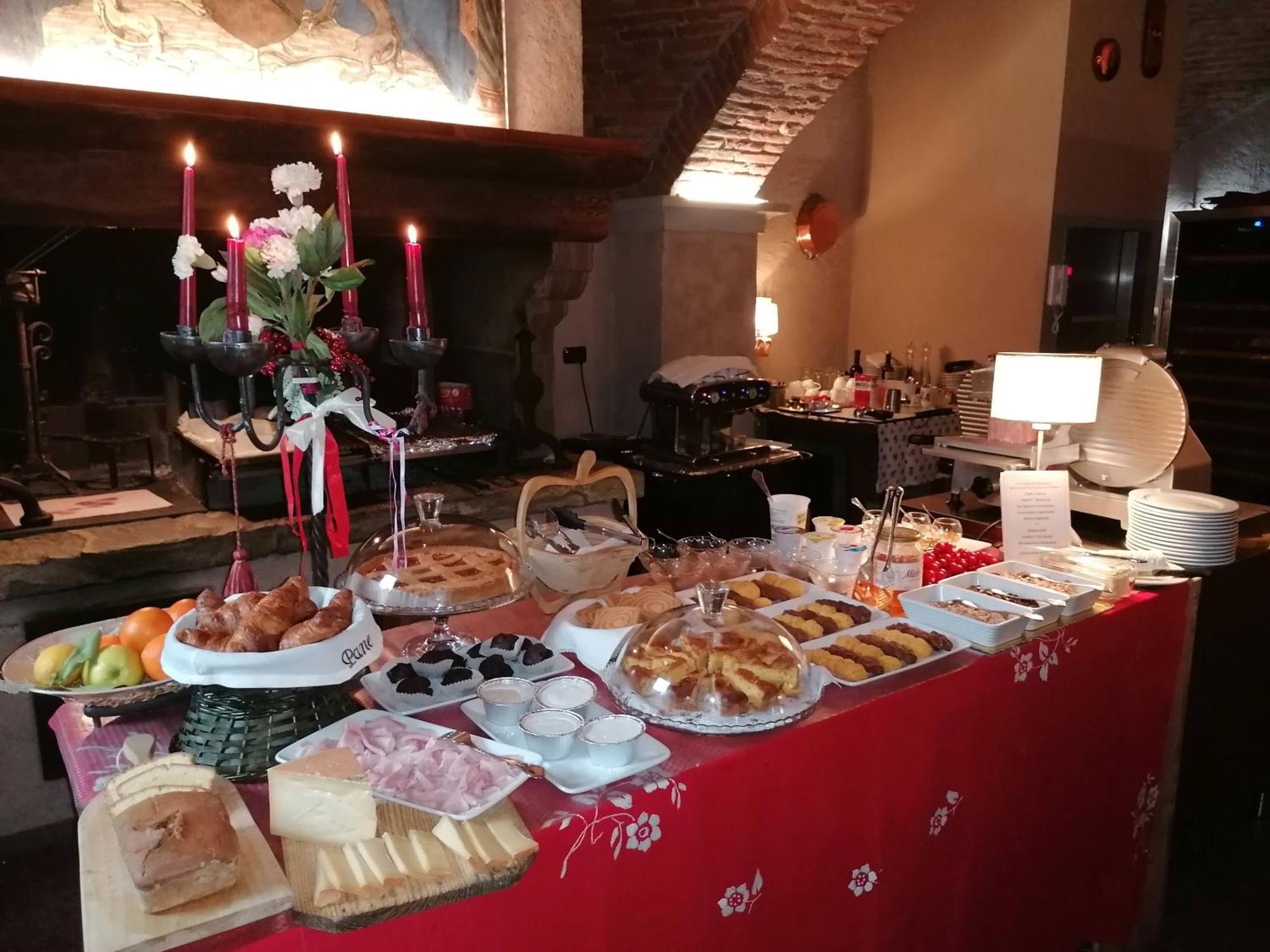 A' La Table Du Sommelier Chambres D Hotes & Restaurant Saint-Vincent Exteriör bild