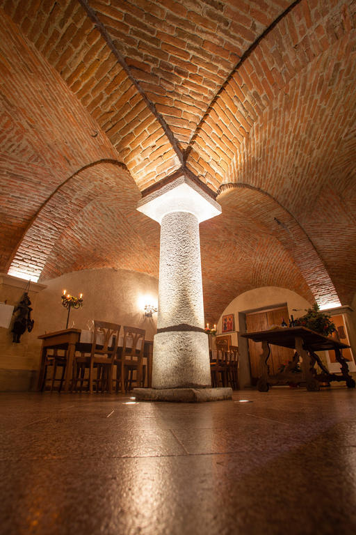 A' La Table Du Sommelier Chambres D Hotes & Restaurant Saint-Vincent Exteriör bild