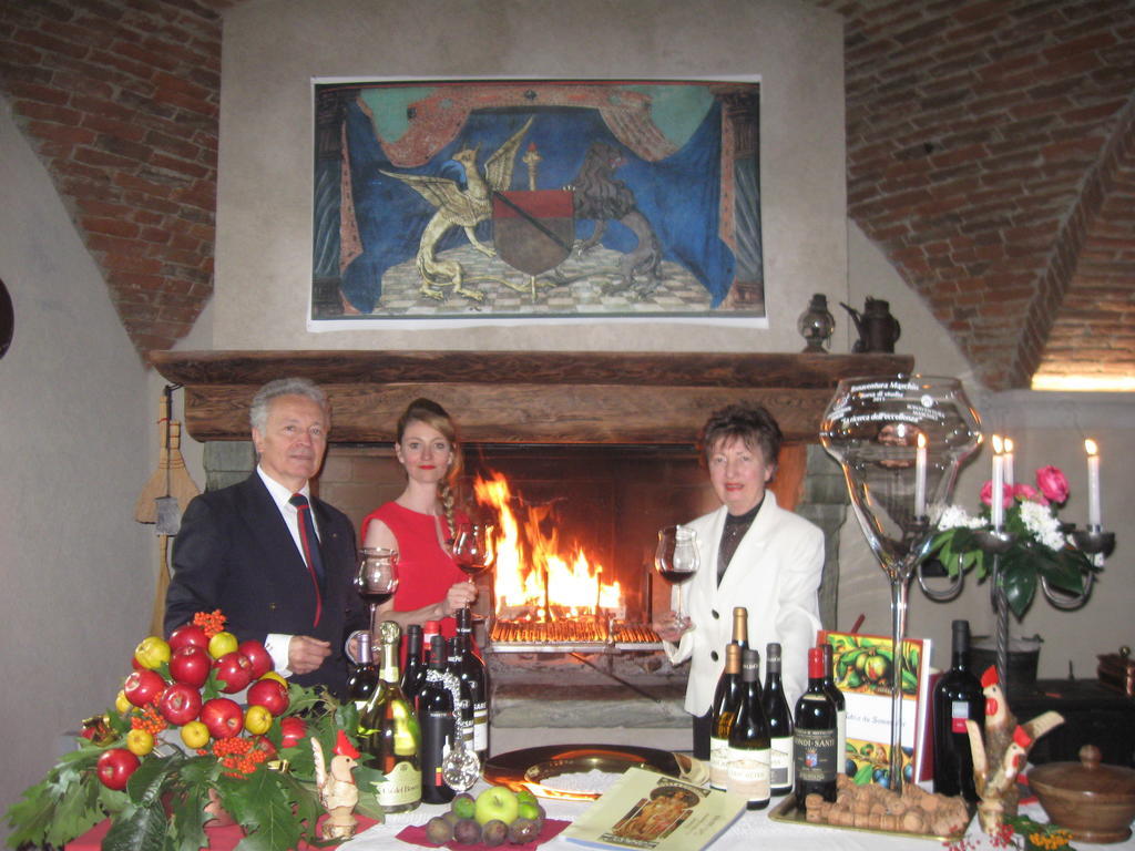 A' La Table Du Sommelier Chambres D Hotes & Restaurant Saint-Vincent Exteriör bild