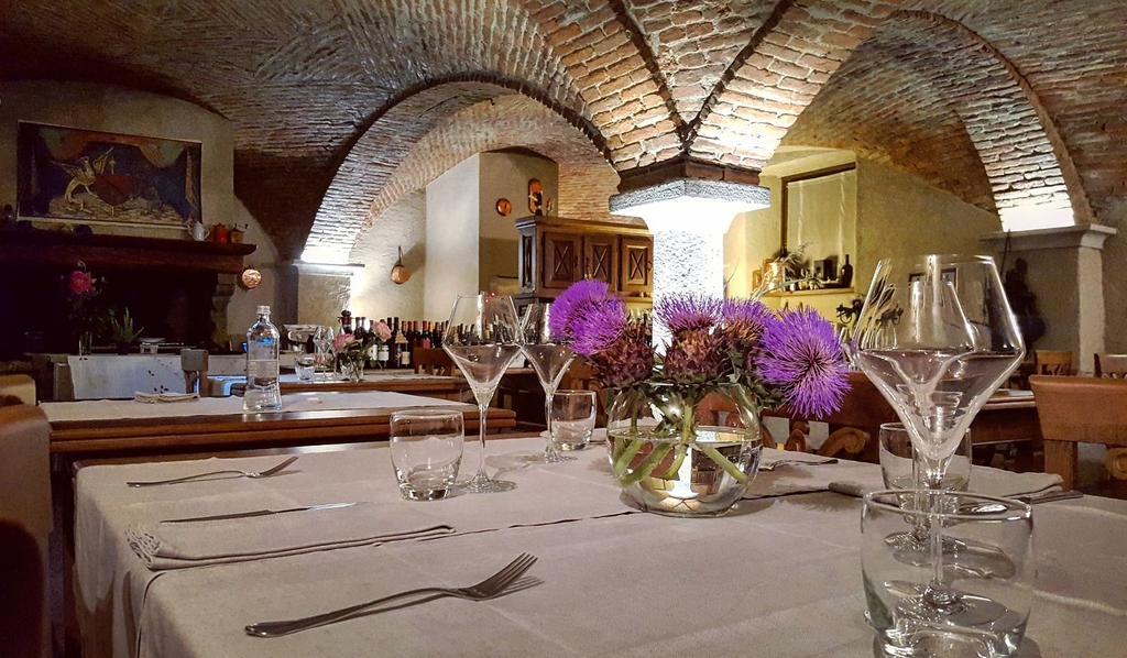 A' La Table Du Sommelier Chambres D Hotes & Restaurant Saint-Vincent Exteriör bild