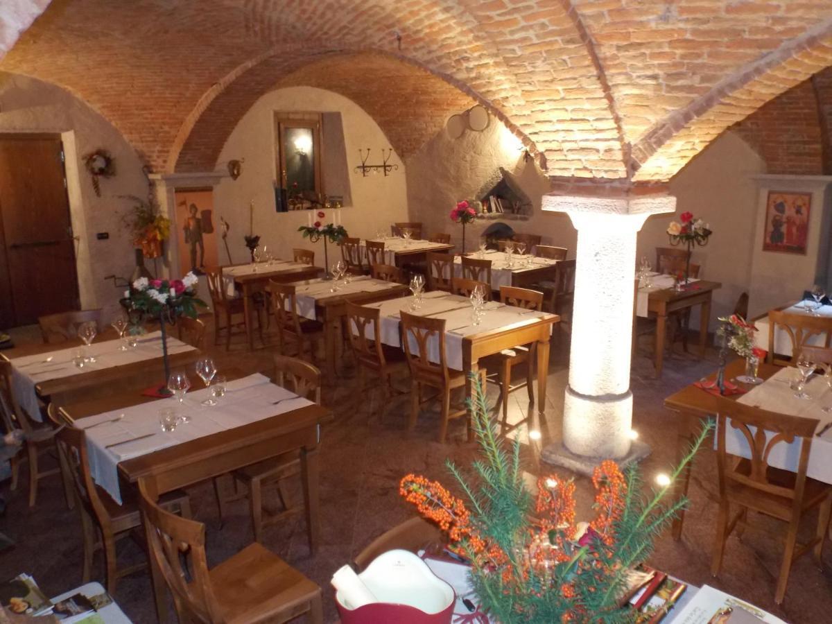 A' La Table Du Sommelier Chambres D Hotes & Restaurant Saint-Vincent Exteriör bild
