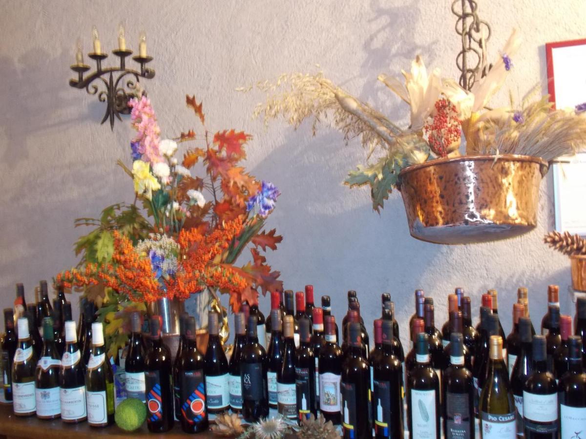 A' La Table Du Sommelier Chambres D Hotes & Restaurant Saint-Vincent Exteriör bild